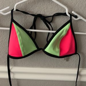 Triangle bikini set!
